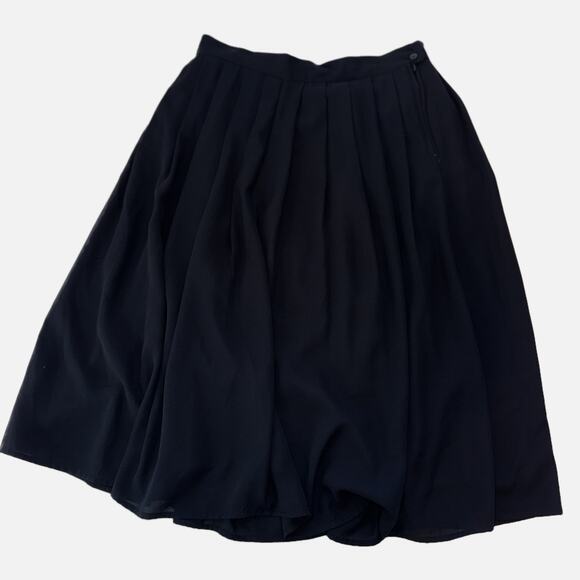 ModCloth Black Midi Skirt Chiffon 8 Pleated A‑Line Dark Academia Whimisigoth - Picture 6 of 11